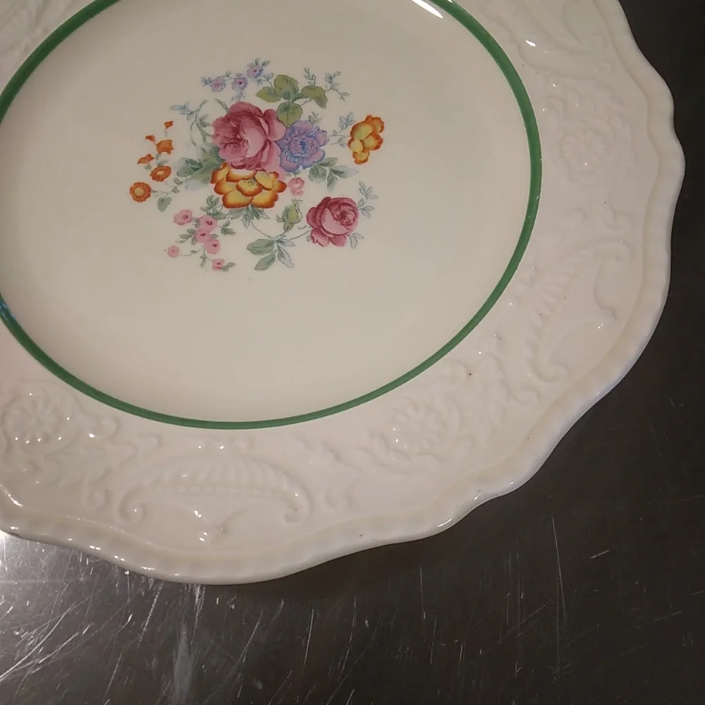 Adam Antique By Steubenville Dinner Plate (Will Glow Under Black Light)